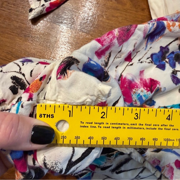 Umgee floral print romper ivory v-neck 3/4 sleeves elastic waist size small - Picture 8 of 11